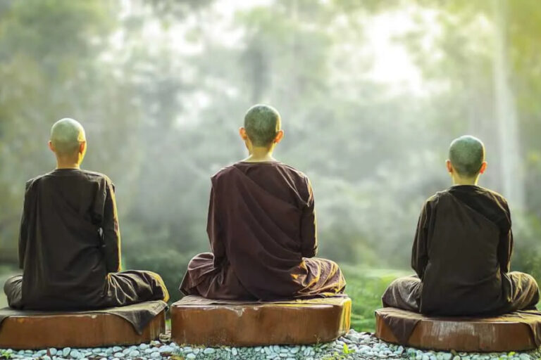Dall’esterno all’interno: il Buddismo zen, la chiara luce per vedere il reale e non il virtuale